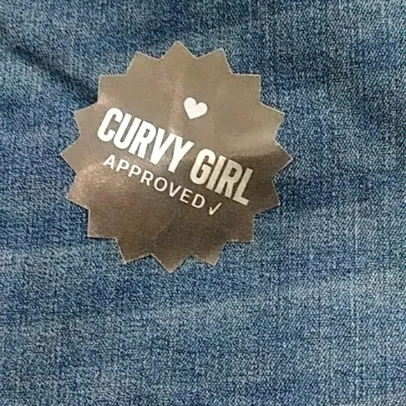 Gemma Rae Jeans - Picture 3 of 7